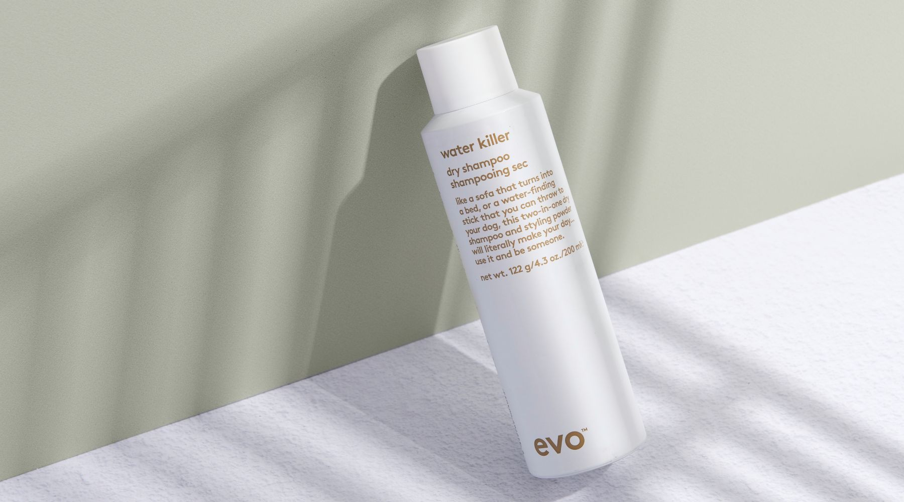 what causes oily hair?