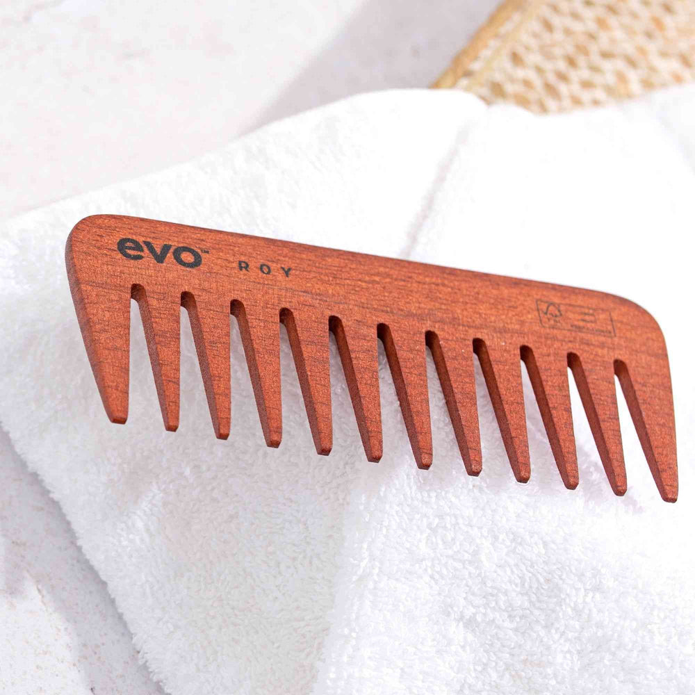 roy wide-tooth comb